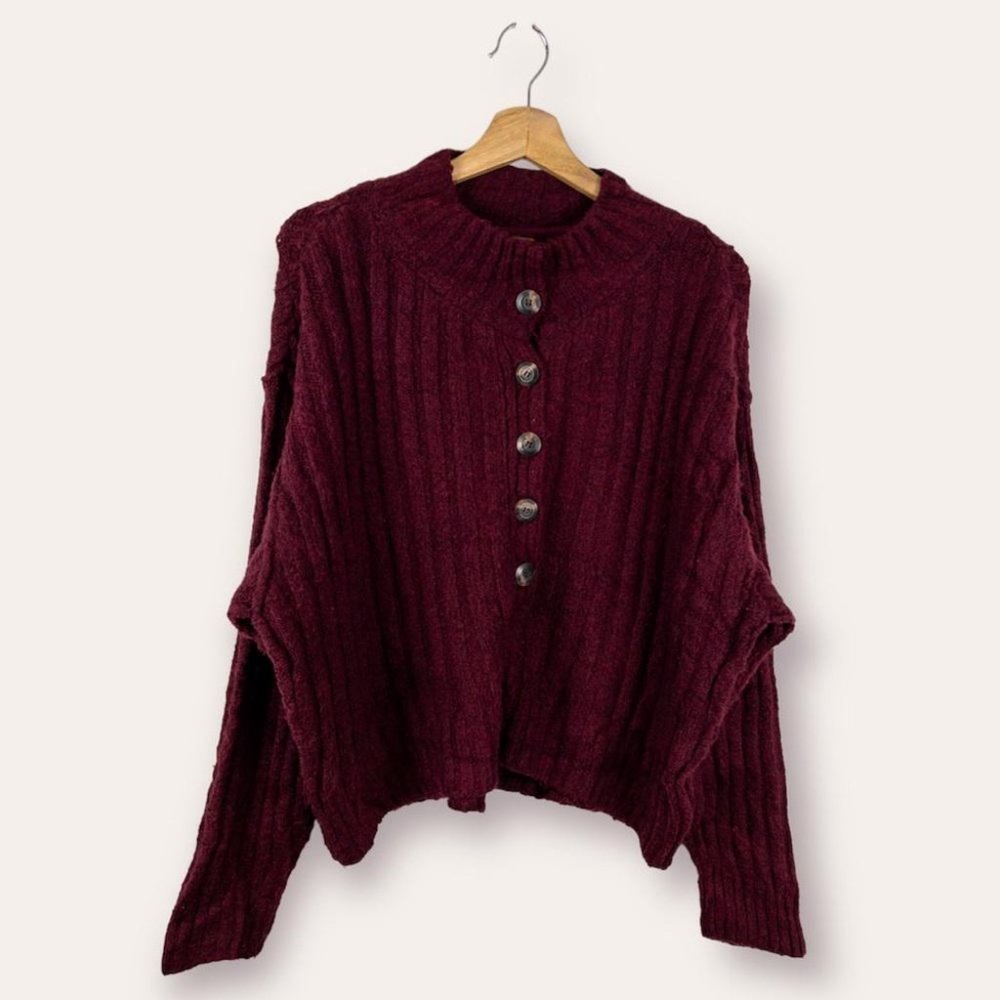 Free People Women's Raspberry Ribbed Pull over Sweater - Size Small